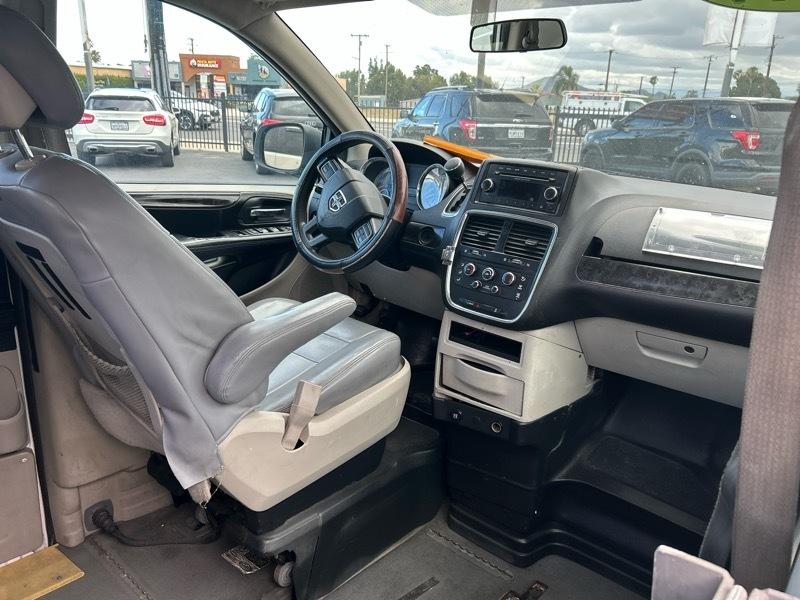 Dodge Grand Caravan SE 2014