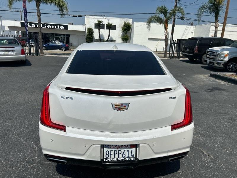 Cadillac XTS Luxury FWD 2019
