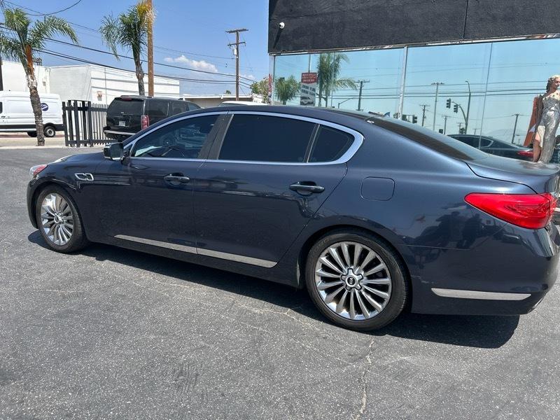 Kia K900  2015