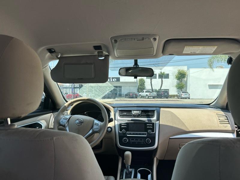 Nissan Altima 2.5 SR 2016