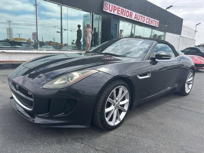 Jaguar F-Type  2014