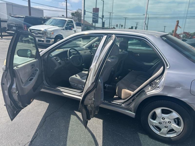 Honda Accord EX sedan 2000
