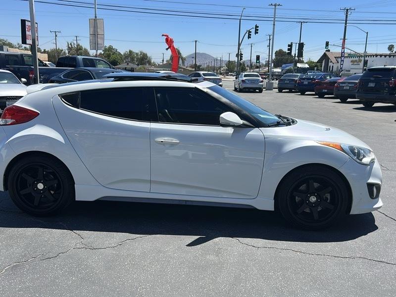 Hyundai Veloster Turbo 6MT 2015