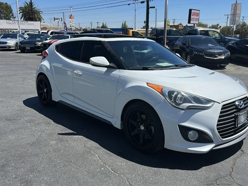 Hyundai Veloster Turbo 6MT 2015