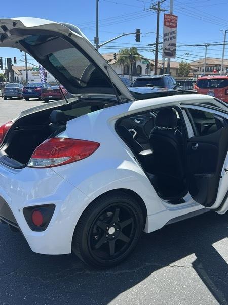 Hyundai Veloster Turbo 6MT 2015