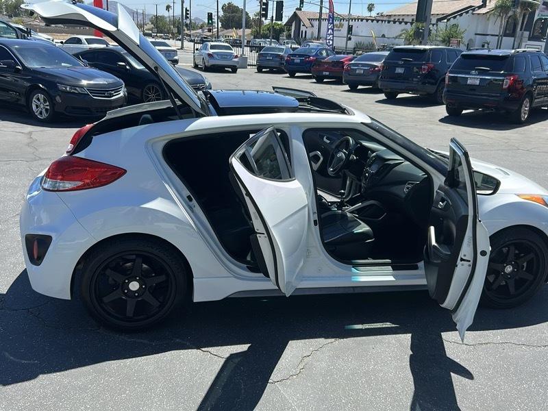 Hyundai Veloster Turbo 6MT 2015