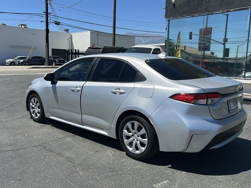 Toyota Corolla LE 2022
