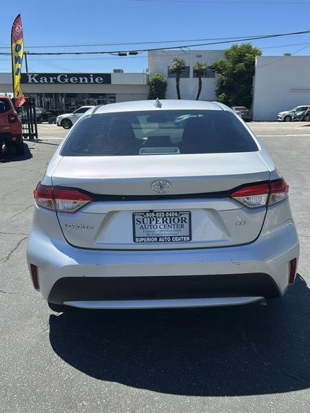 Toyota Corolla LE 2022