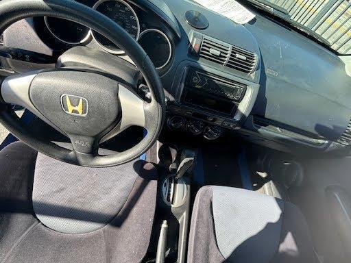 Honda Fit 5-Speed AT 2007