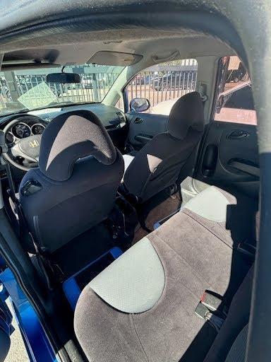 Honda Fit 5-Speed AT 2007