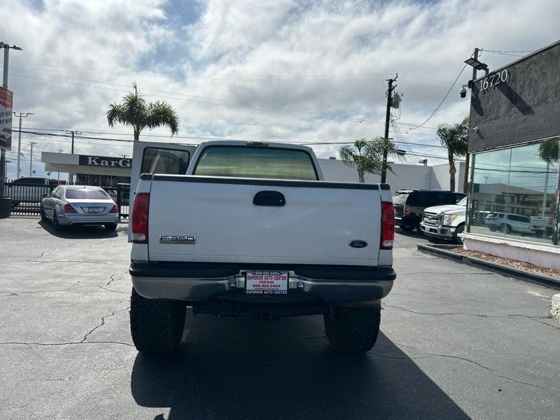 Ford F-350 SD XLT Crew Cab Long Bed 4WD 2006