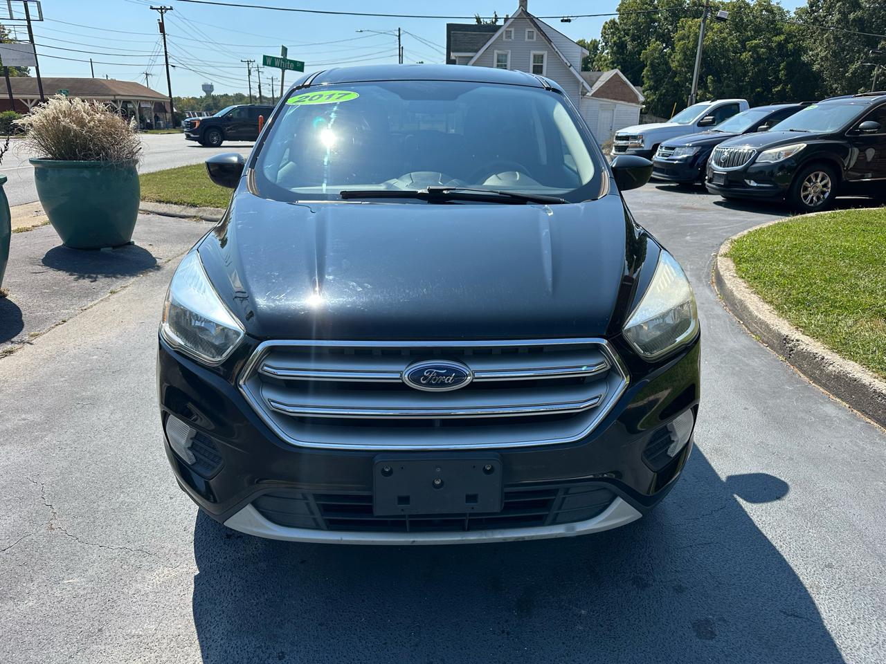 Ford Escape  2017