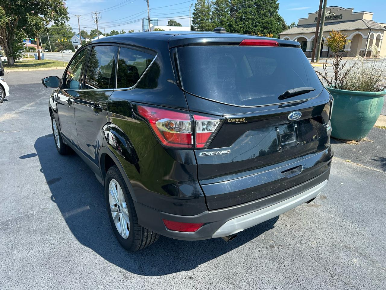 Ford Escape  2017