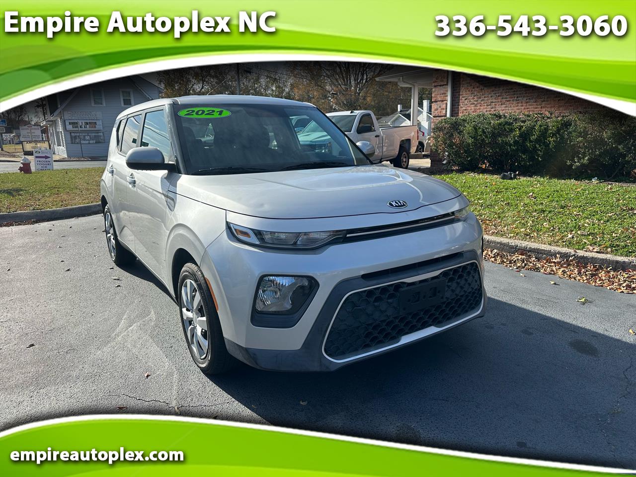 2021 Kia Soul LX's photo