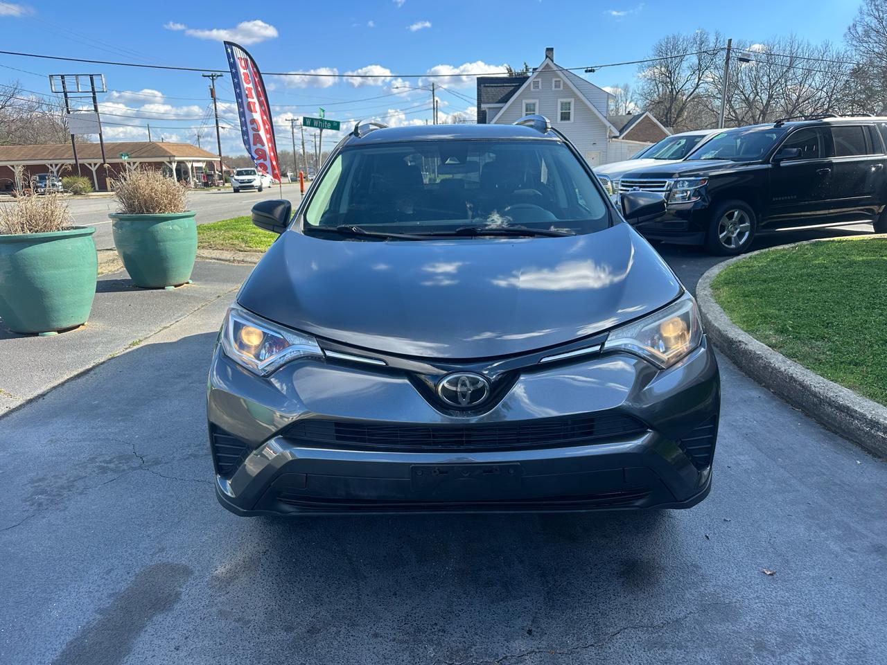 Toyota RAV4  2018