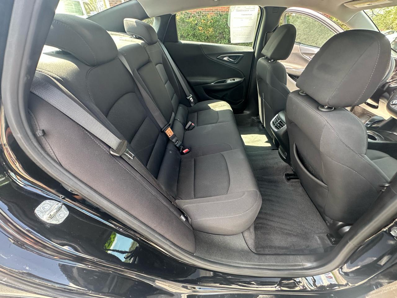 Chevrolet Malibu  2023