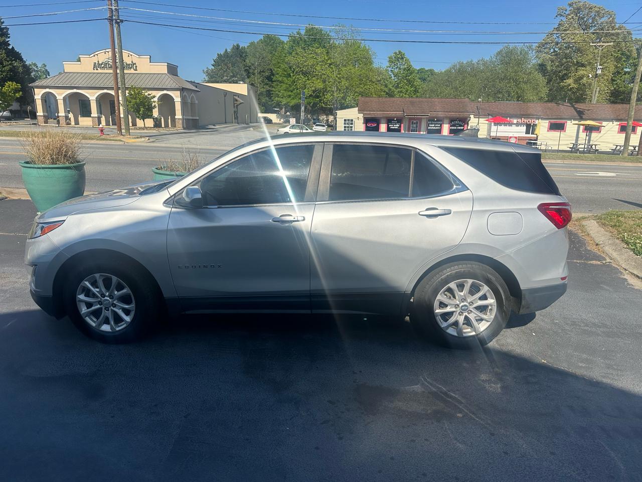 Chevrolet Equinox  2021