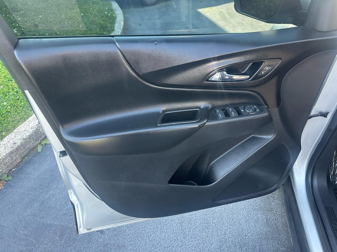 Chevrolet Equinox  2021