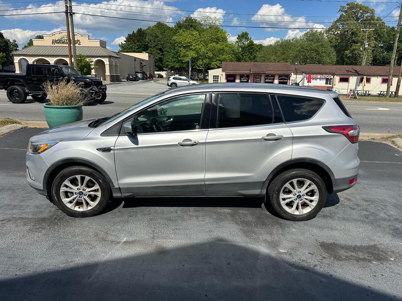 Ford Escape  2017