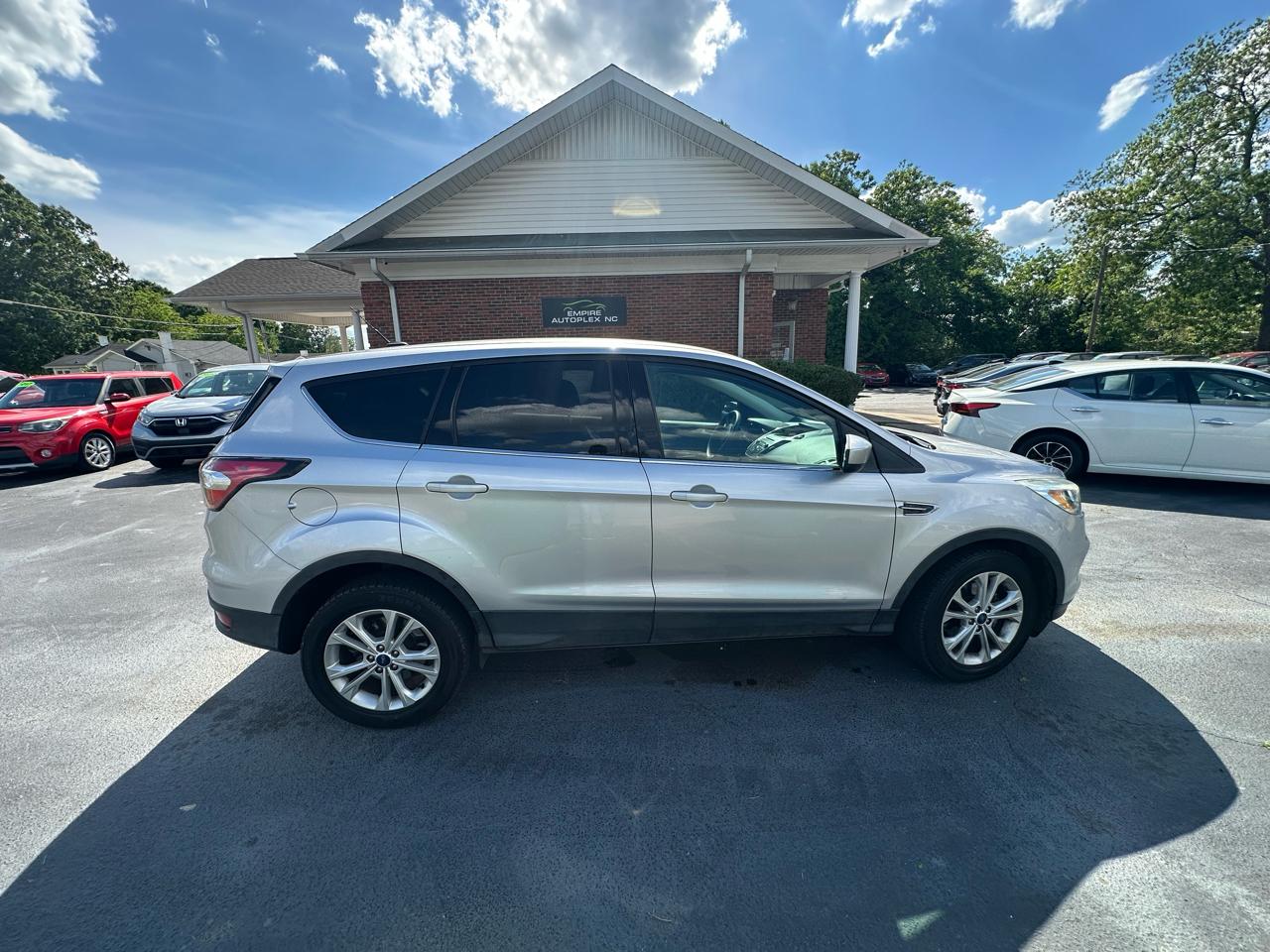 Ford Escape  2017