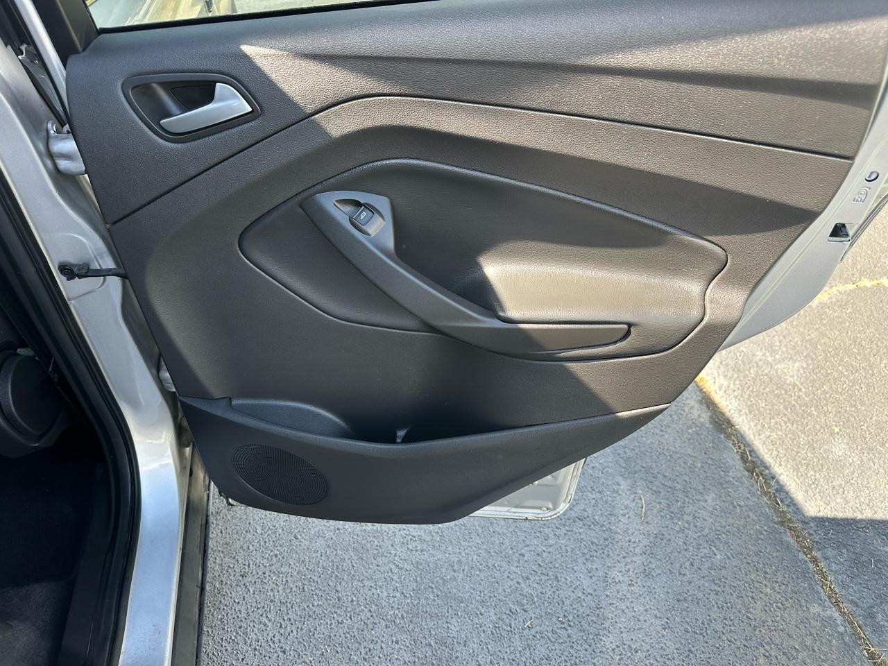 Ford Escape  2017