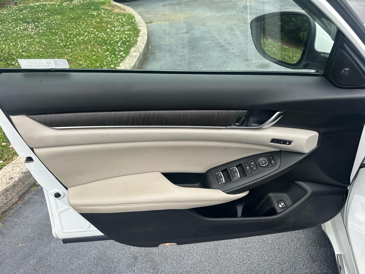Honda Accord Hybrid  2021
