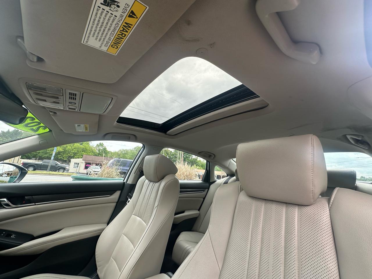 Honda Accord Hybrid  2021