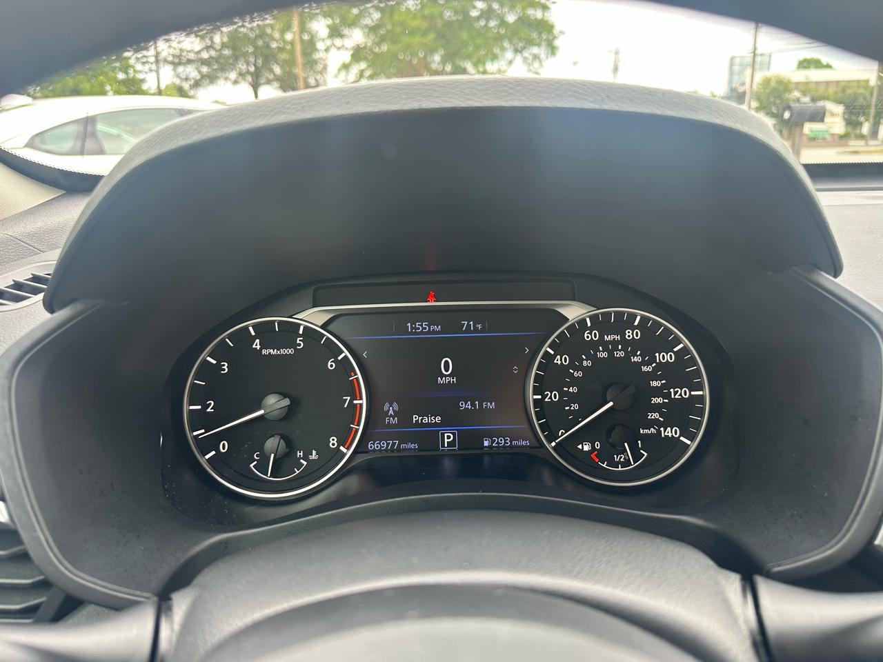 Nissan Altima  2022