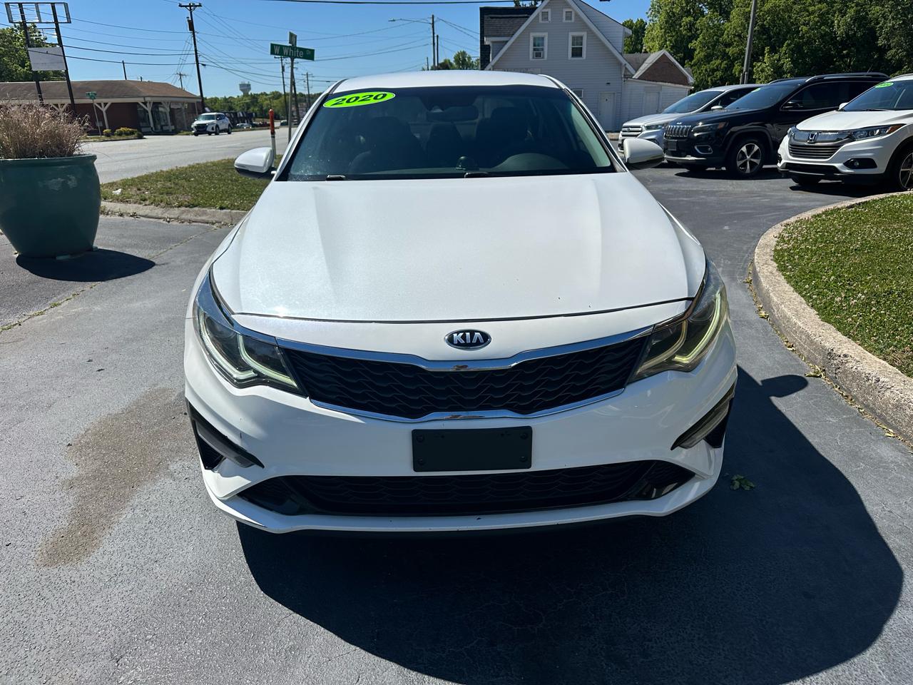 Kia Optima  2020