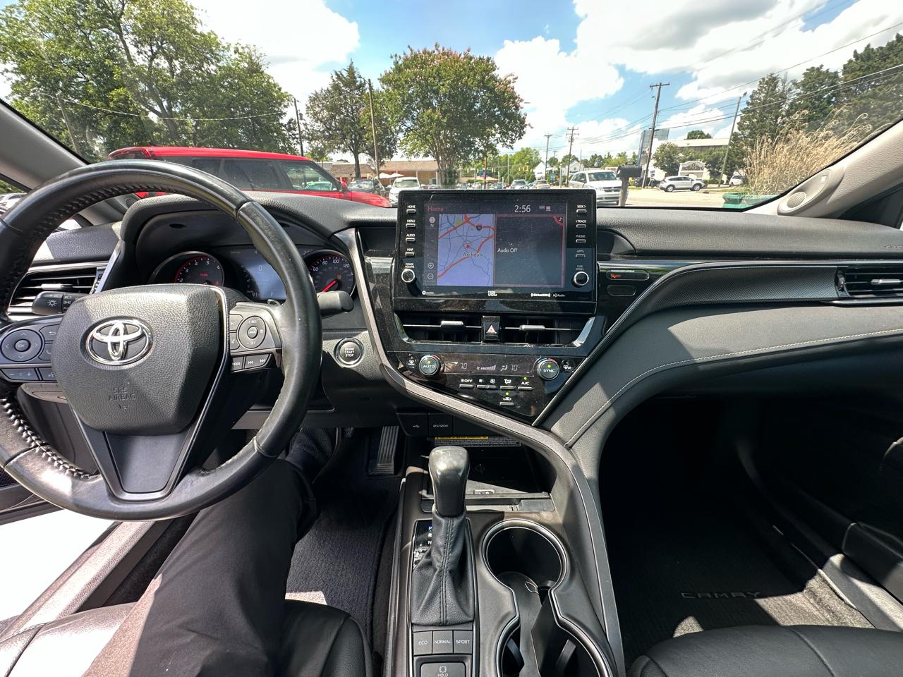 Toyota Camry  2021