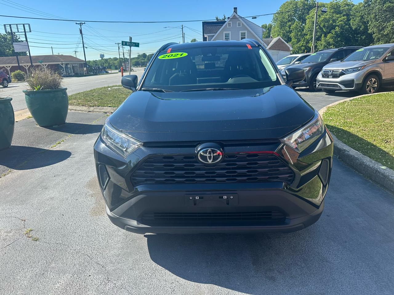 Toyota RAV4  2021