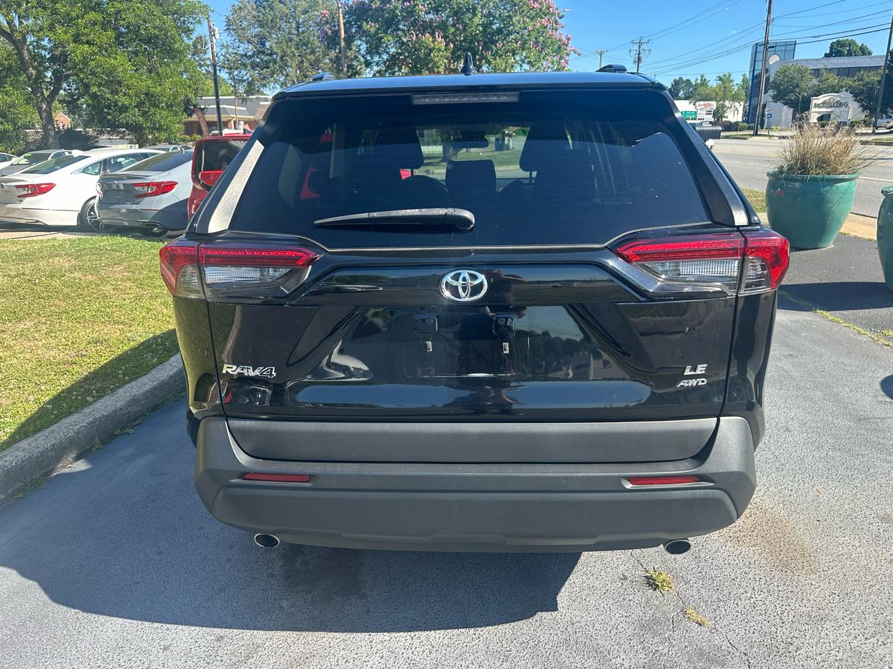 Toyota RAV4  2021