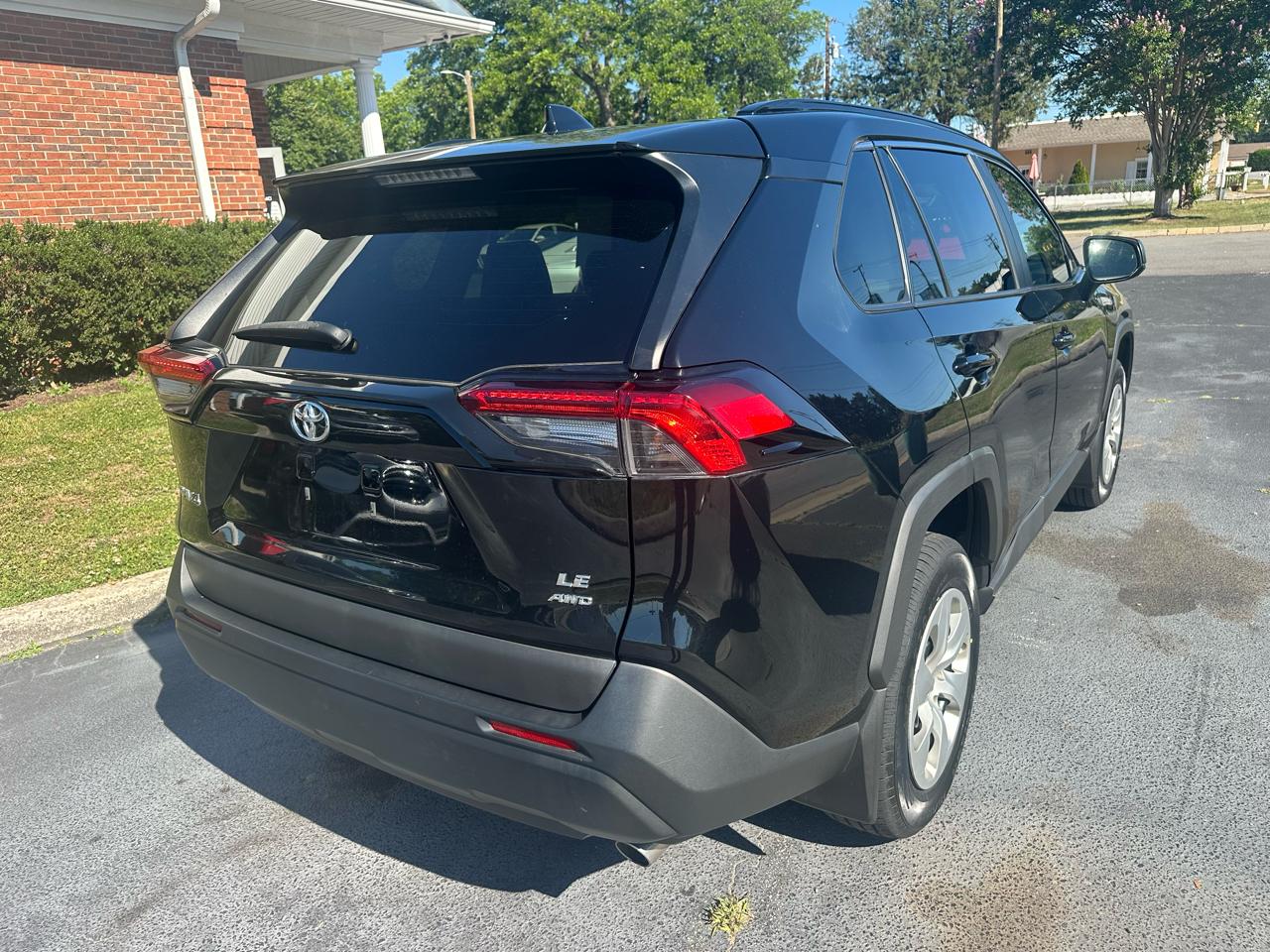 Toyota RAV4  2021