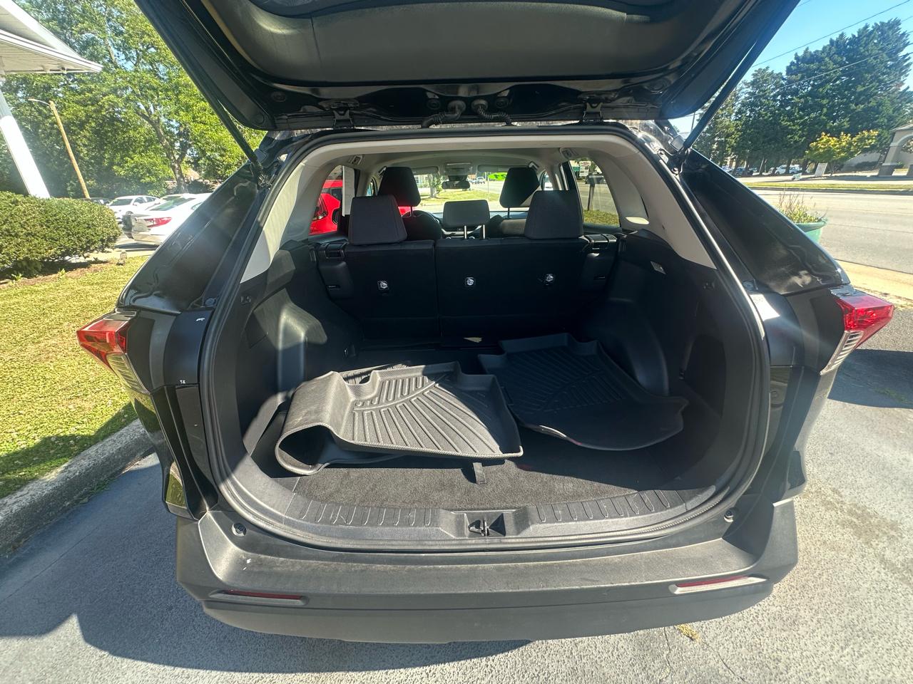 Toyota RAV4  2021