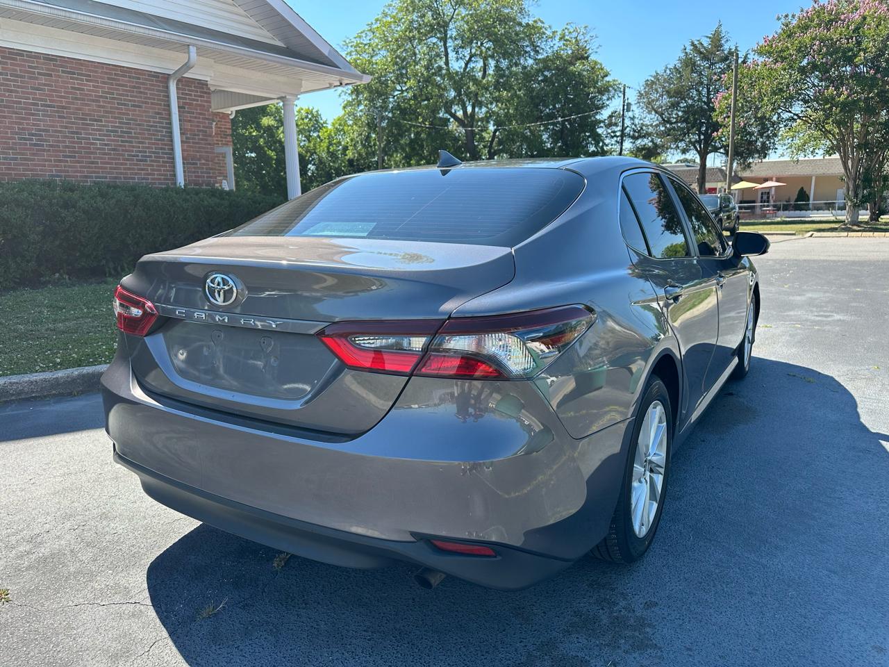 Toyota Camry  2023