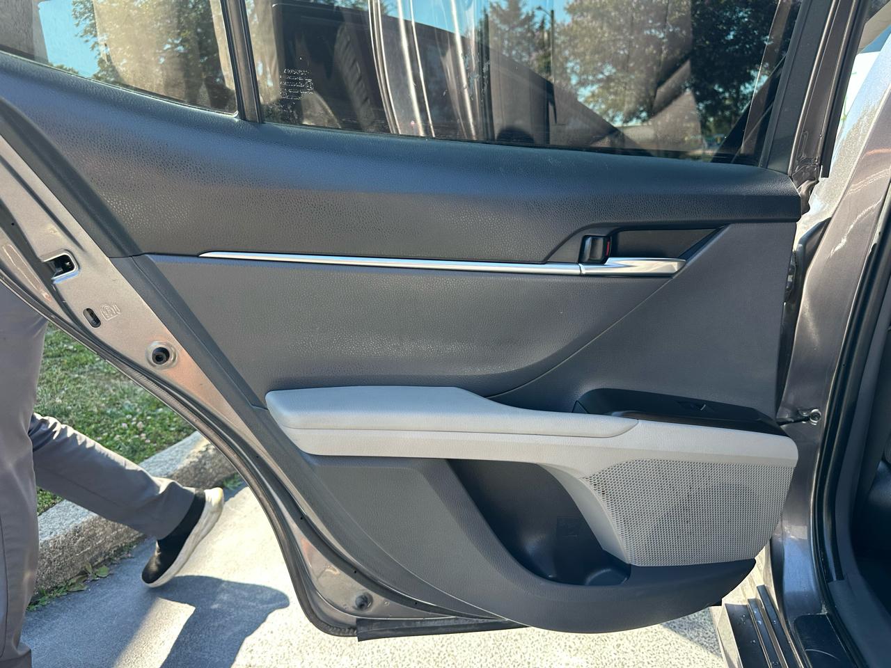Toyota Camry  2023
