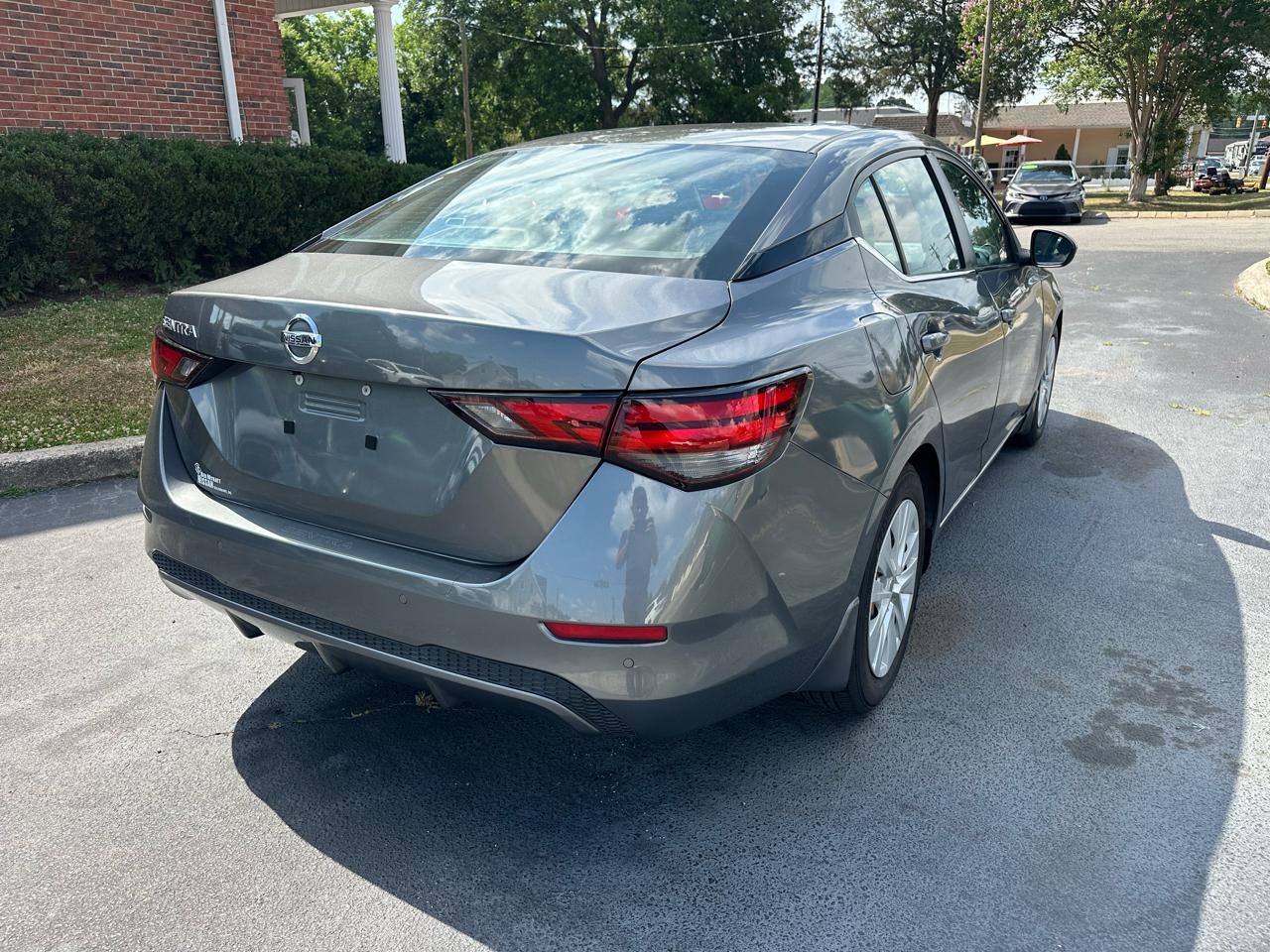 Nissan Sentra  2021