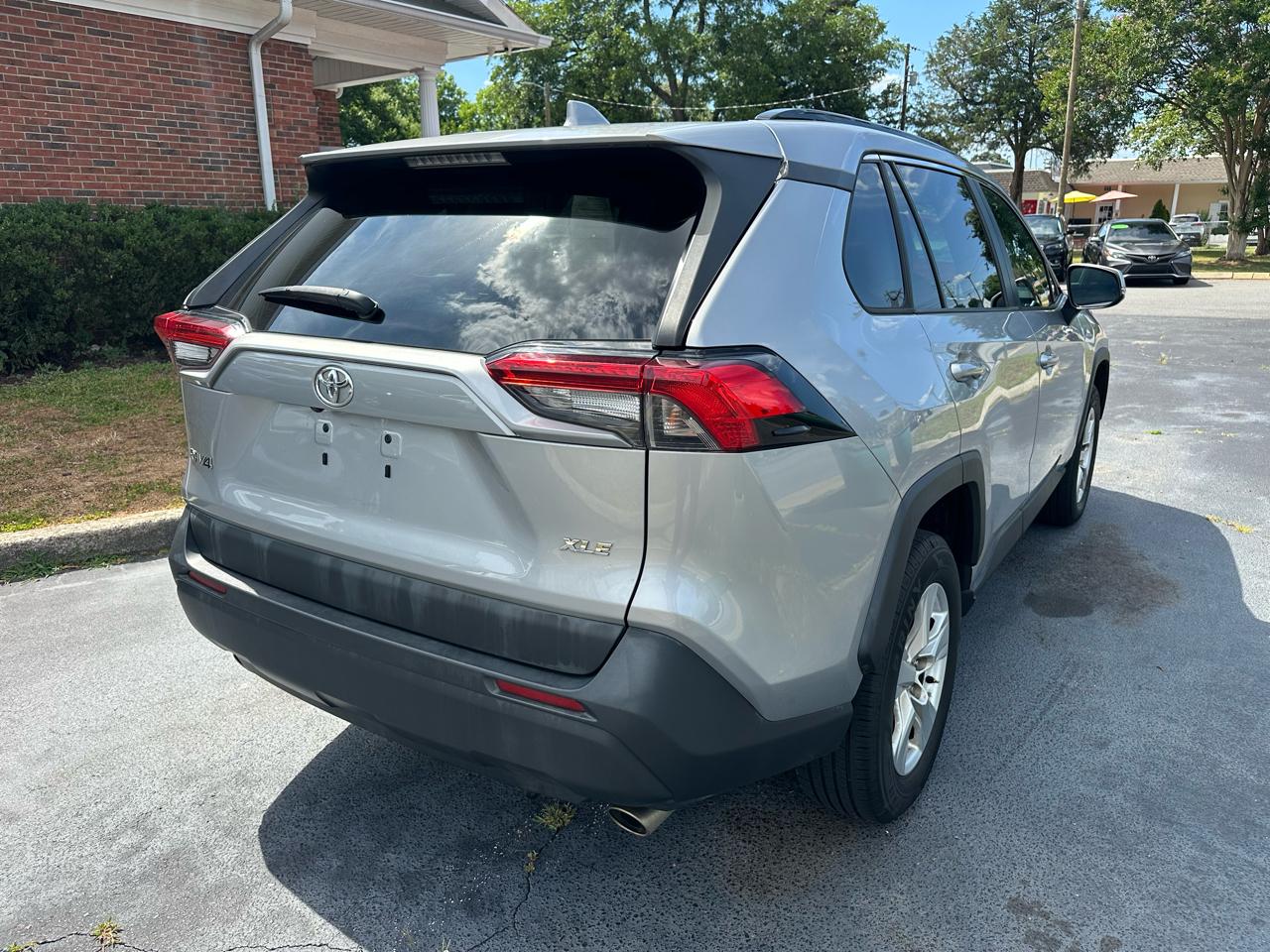Toyota RAV4  2020