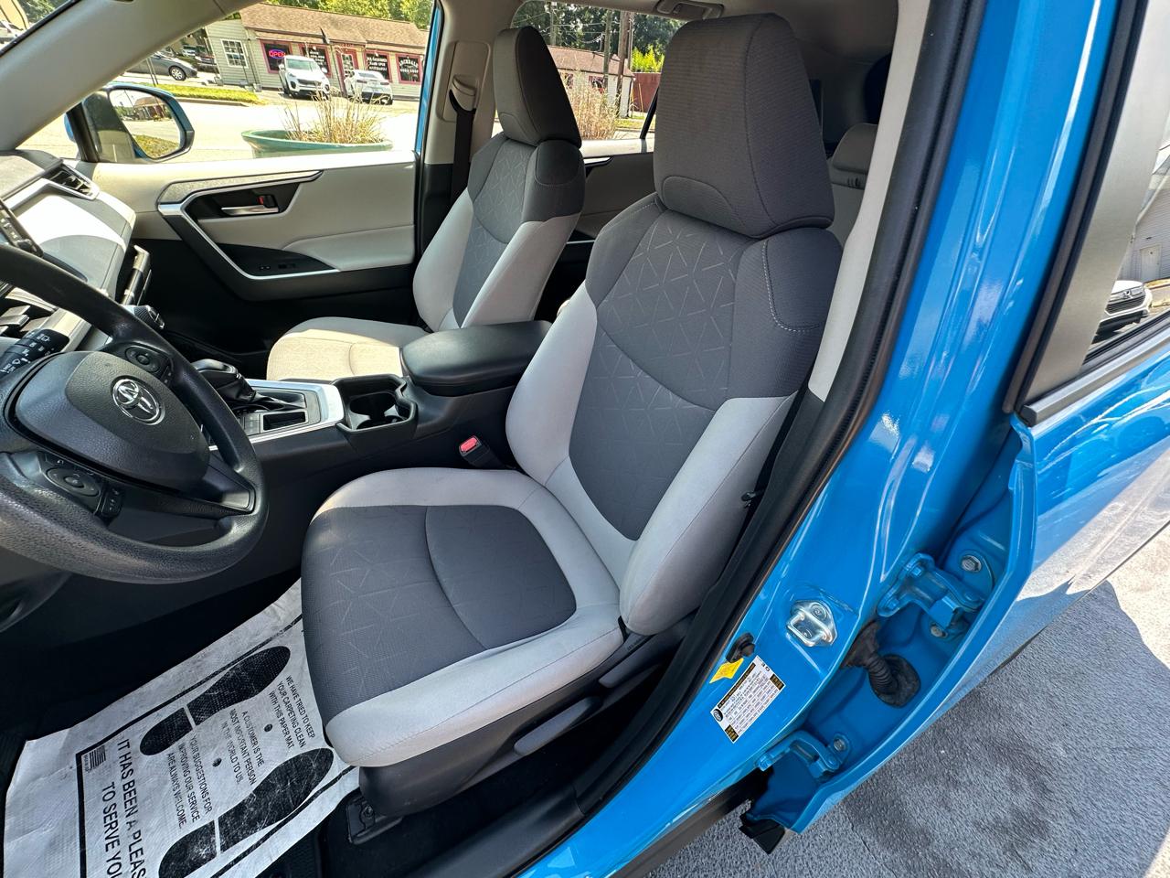Toyota RAV4  2019