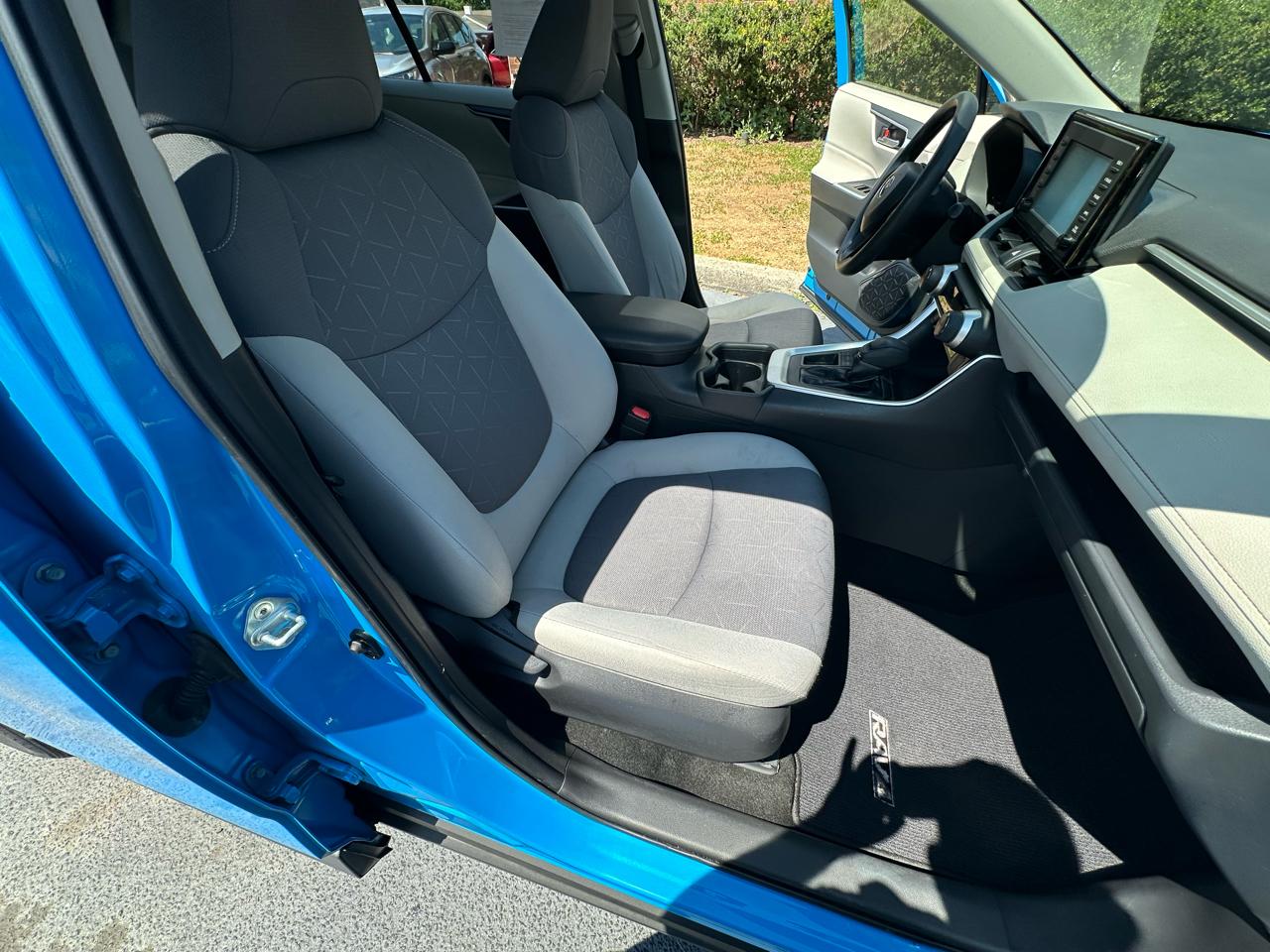 Toyota RAV4  2019
