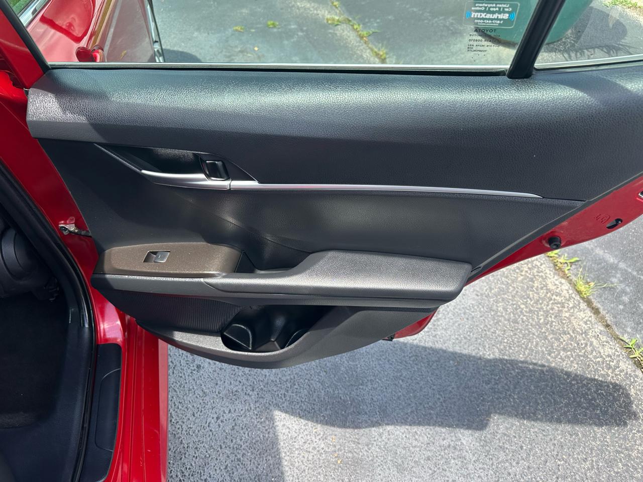 Toyota Camry  2023