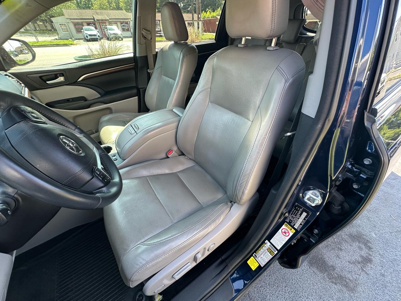 Toyota Highlander  2016