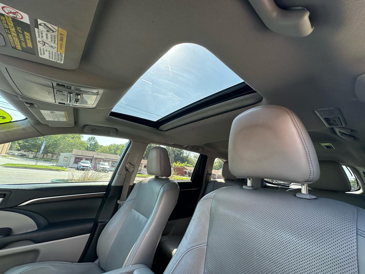 Toyota Highlander  2016