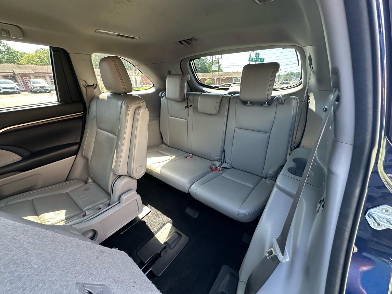 Toyota Highlander  2016
