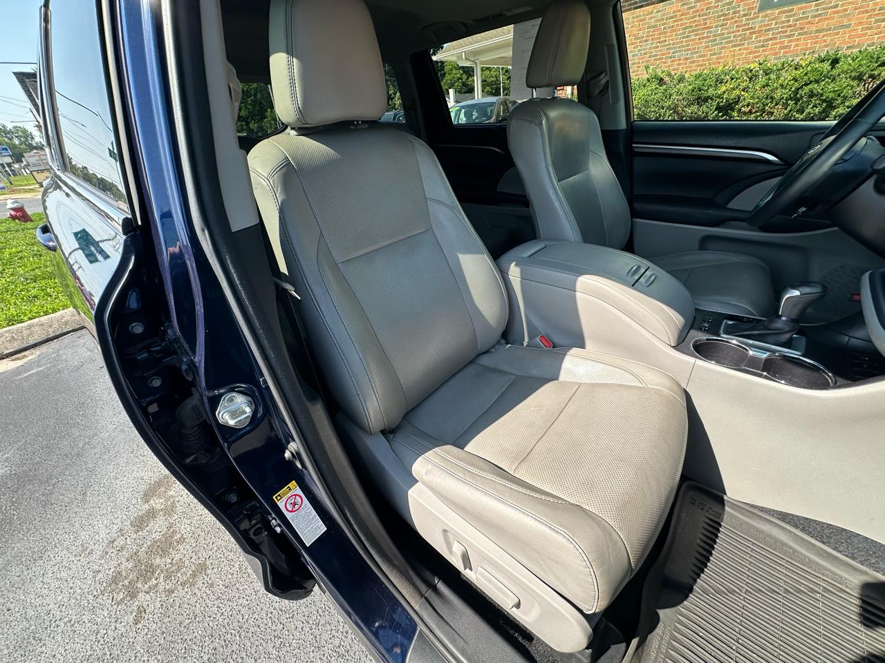 Toyota Highlander  2016