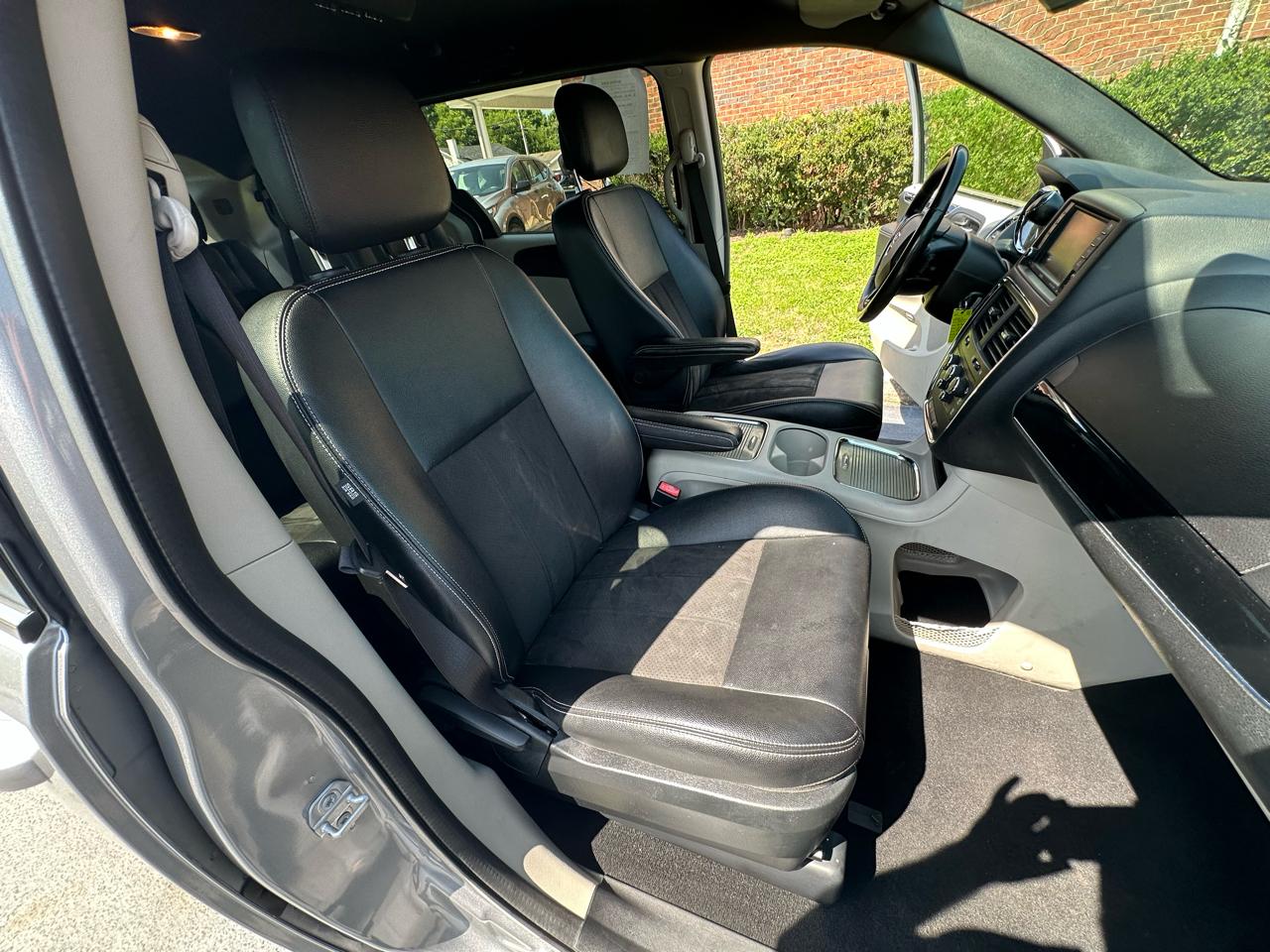 Dodge Grand Caravan  2019