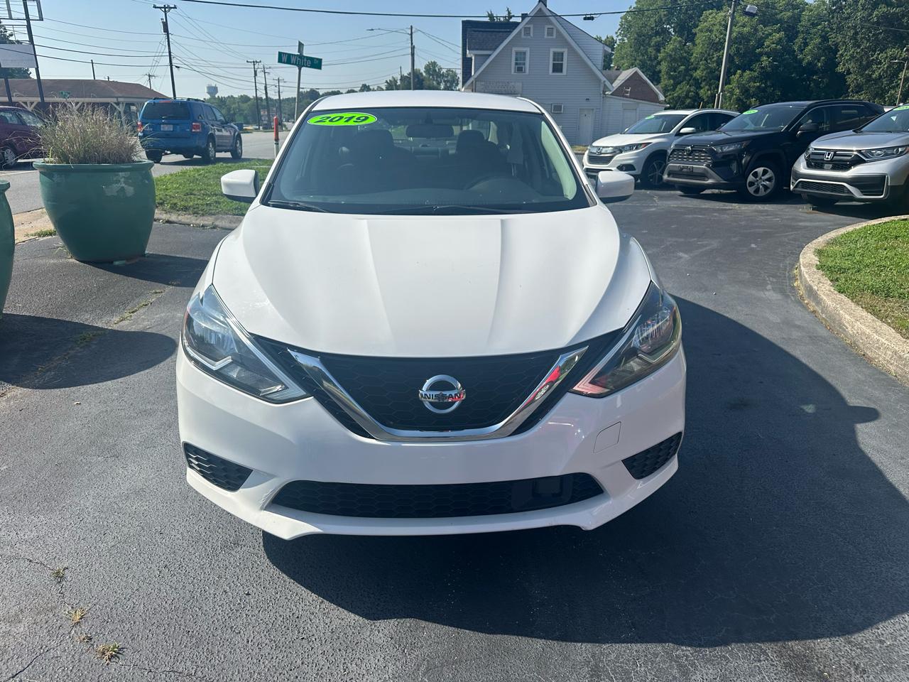 Nissan Sentra  2019