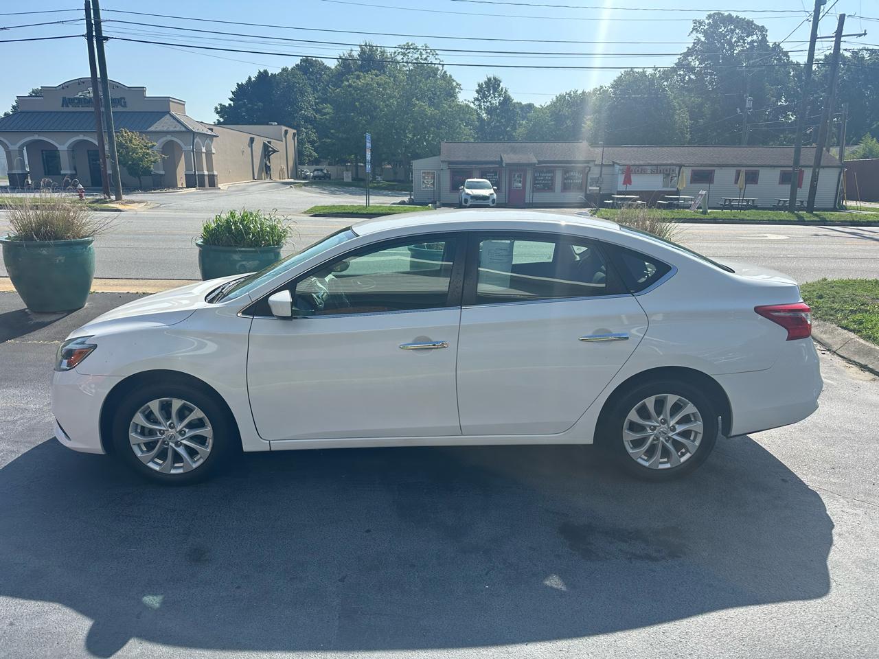 Nissan Sentra  2019
