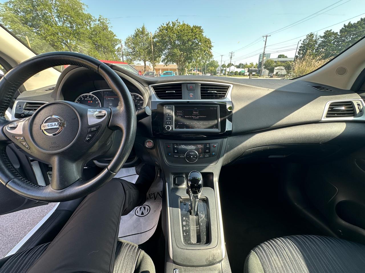 Nissan Sentra  2019