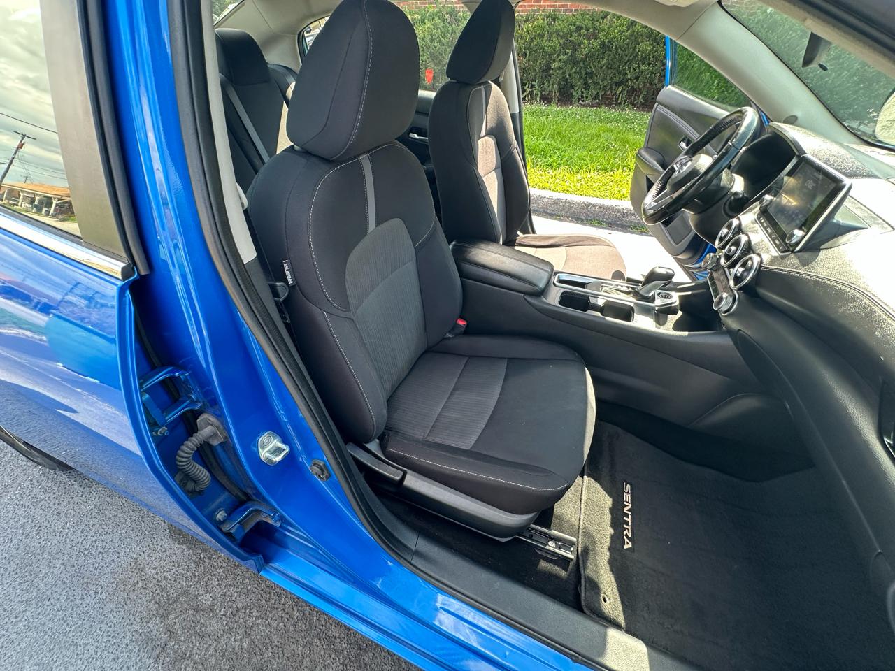 Nissan Sentra  2022
